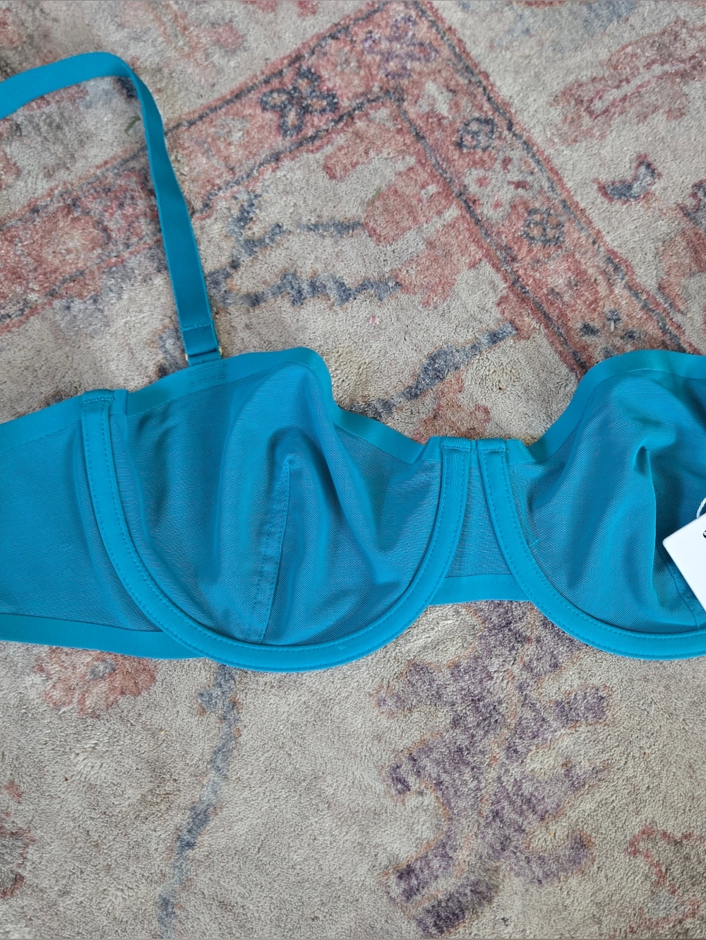 NWT The CUUP Balconette Plunge Bra  36 B